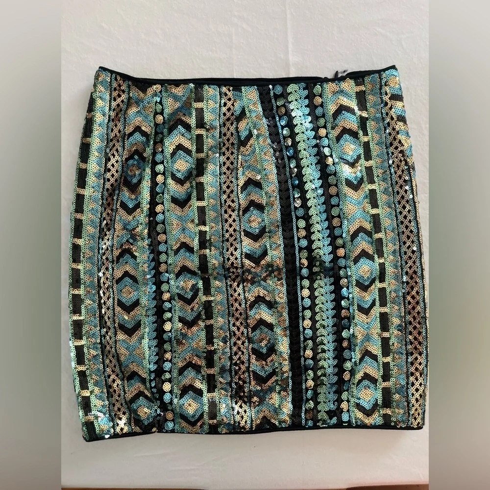 ARK & CO. aquatic colors sequined short skirt sz M swifty festival rave glam